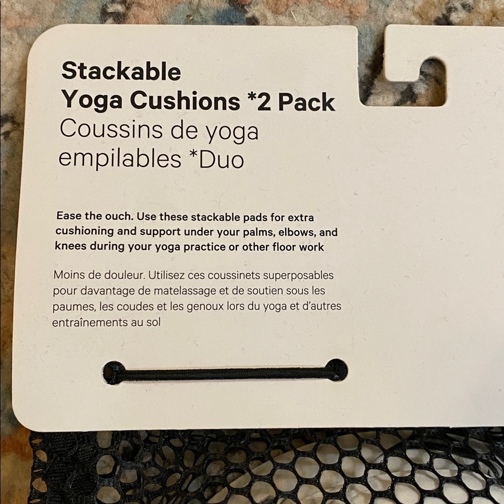 lululemon athletica Marble Print Silicone Cups in White and Gray - Picture 5 of 7